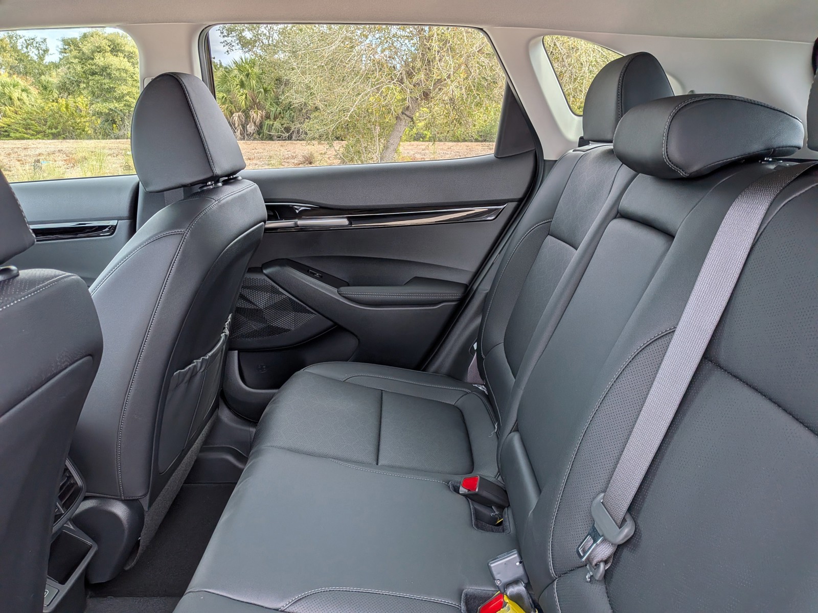New 2026 Fusion Black Kia EX image 14