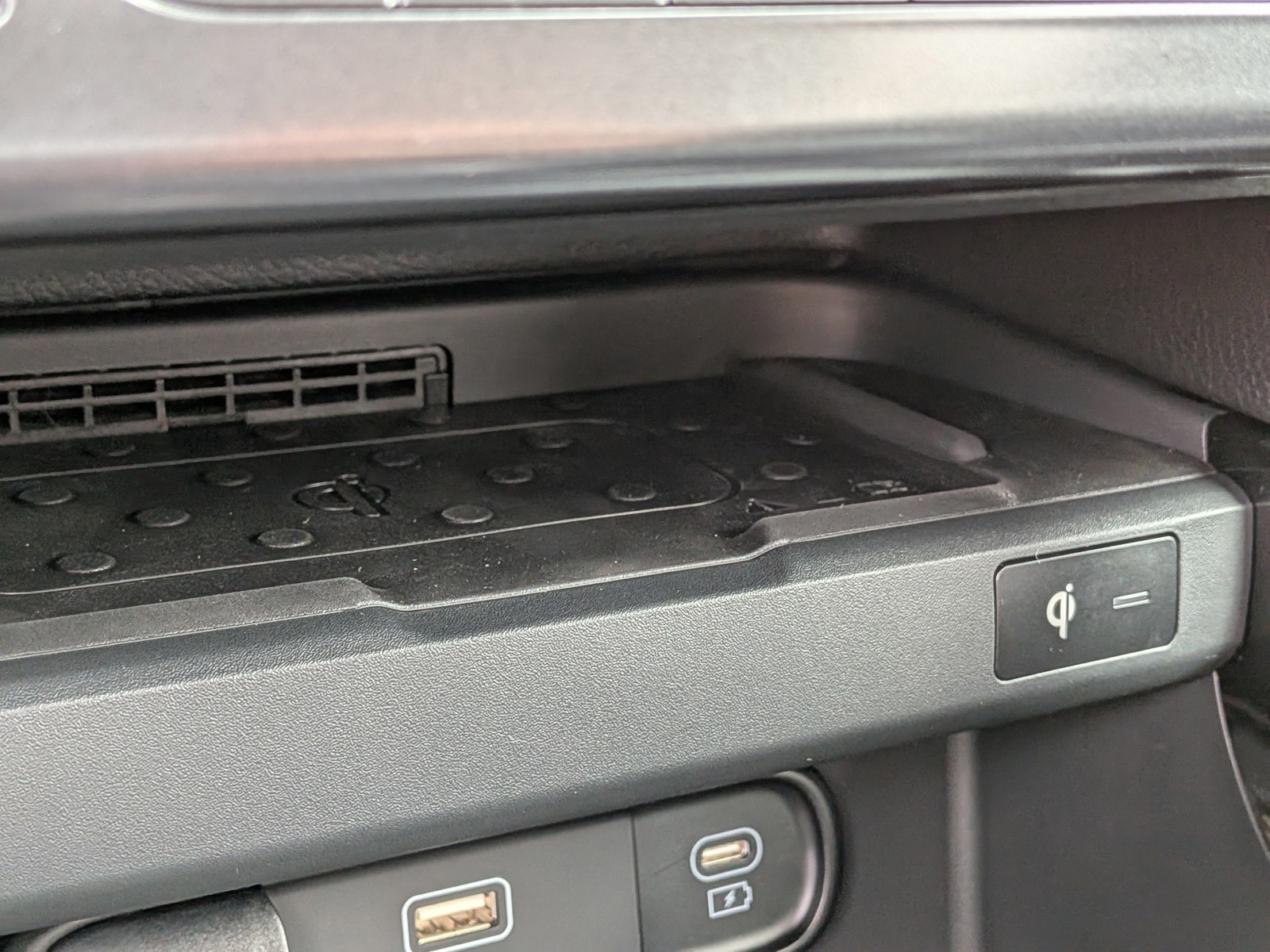 New 2026 Fusion Black Kia EX image 31
