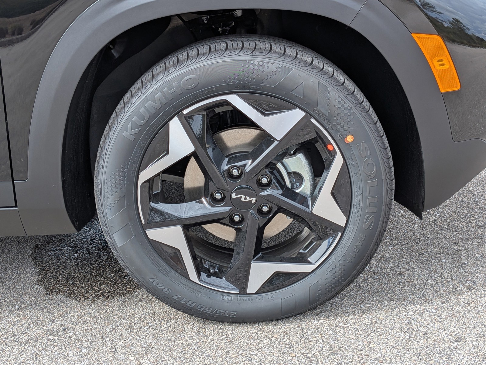 New 2026 Fusion Black Kia EX image 11