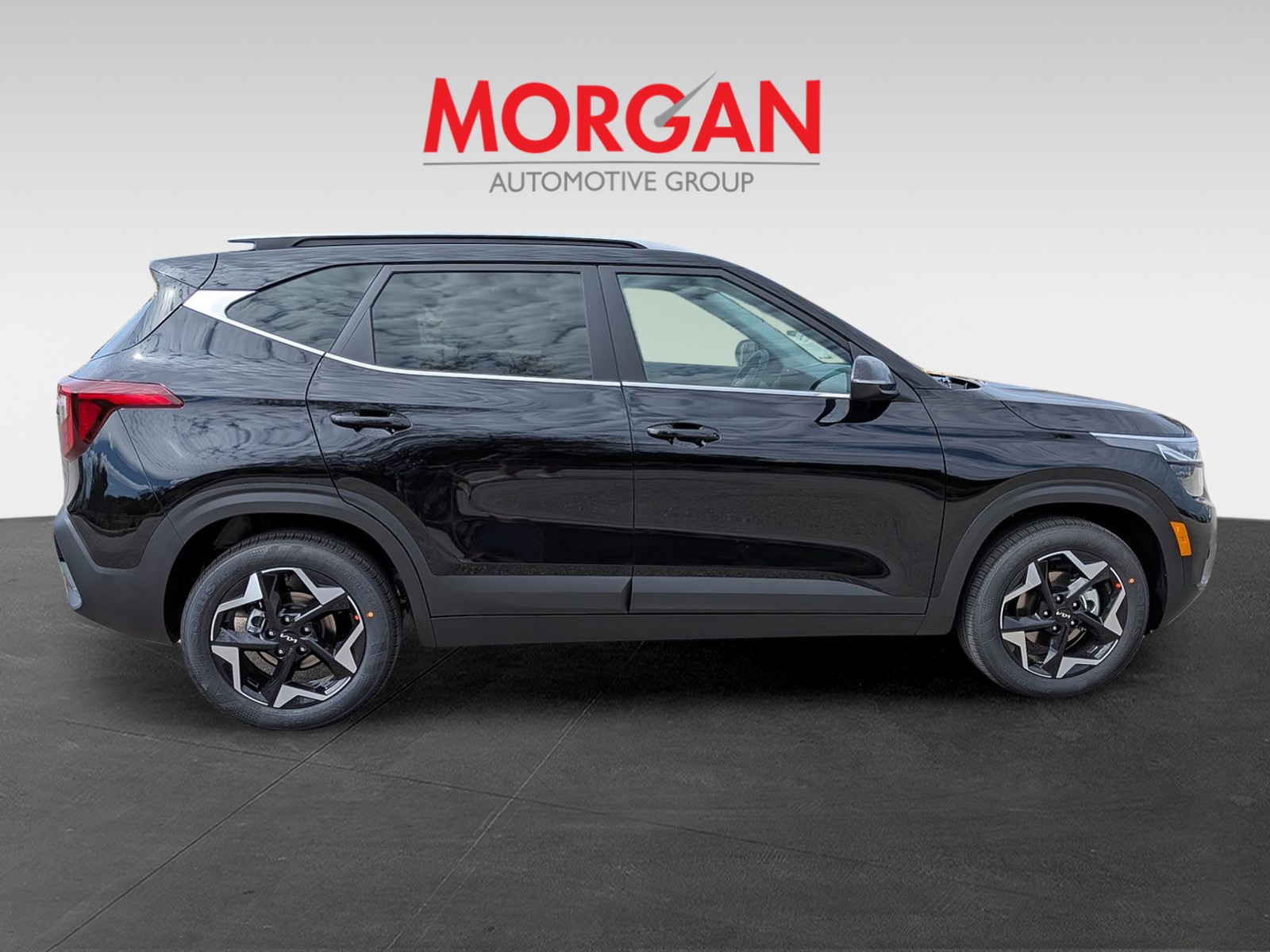New 2026 Fusion Black Kia EX image 4