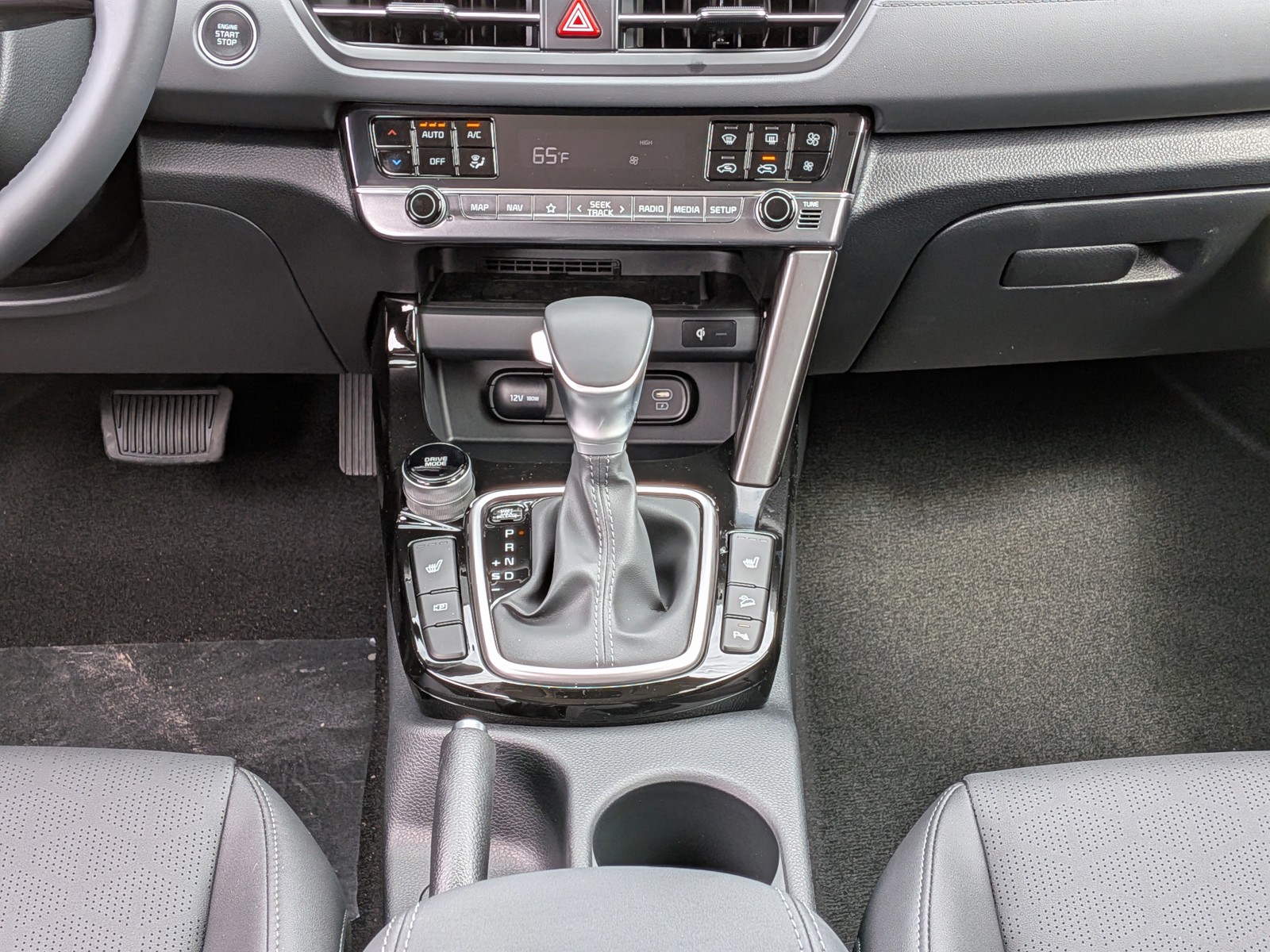 New 2026 Fusion Black Kia EX image 20