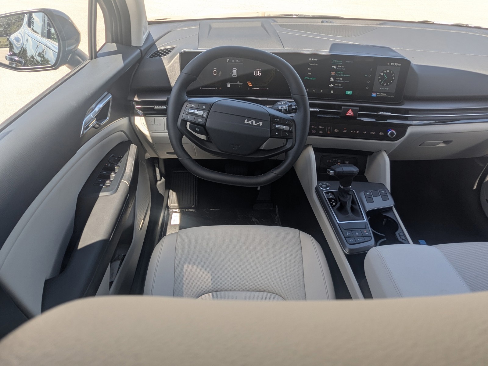 New 2026 Panthera Metal Gray Kia EX image 20