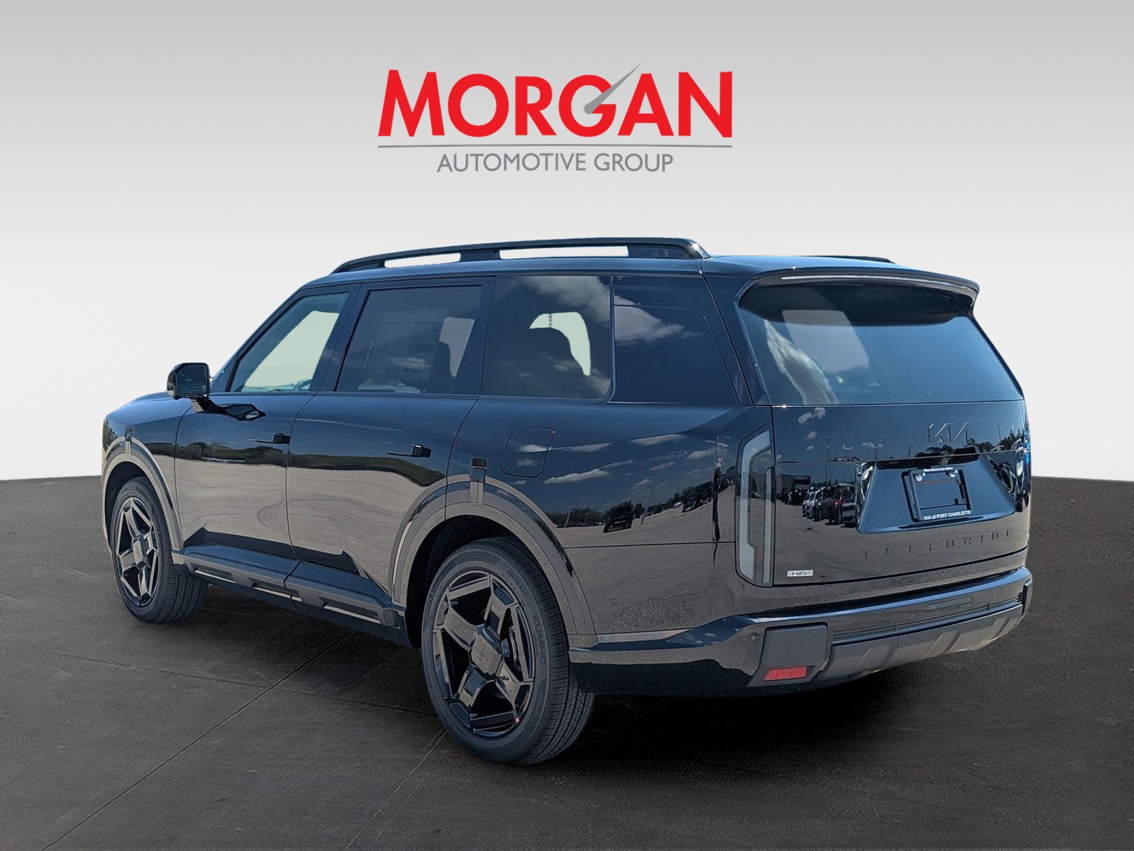 New 2027 Ebony Black Kia X-Line SX image 7