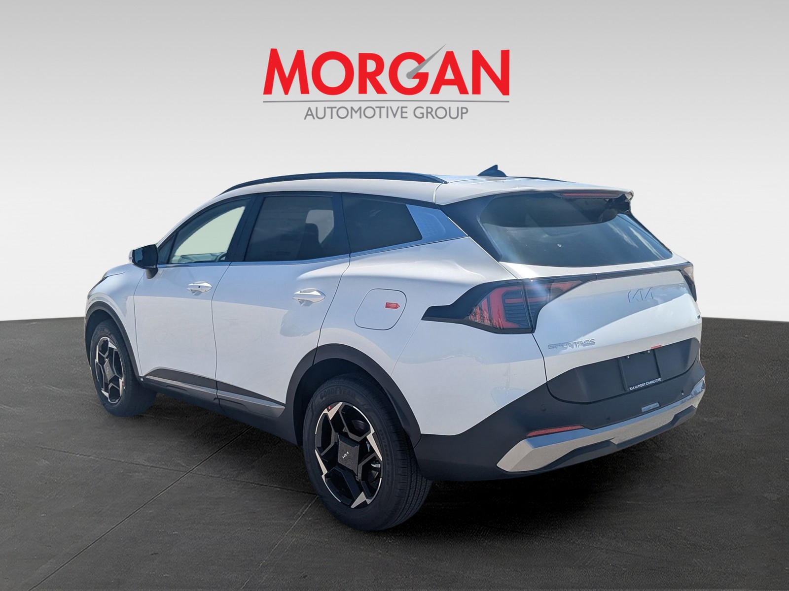 New 2026 Snow White Pearl Kia EX image 7