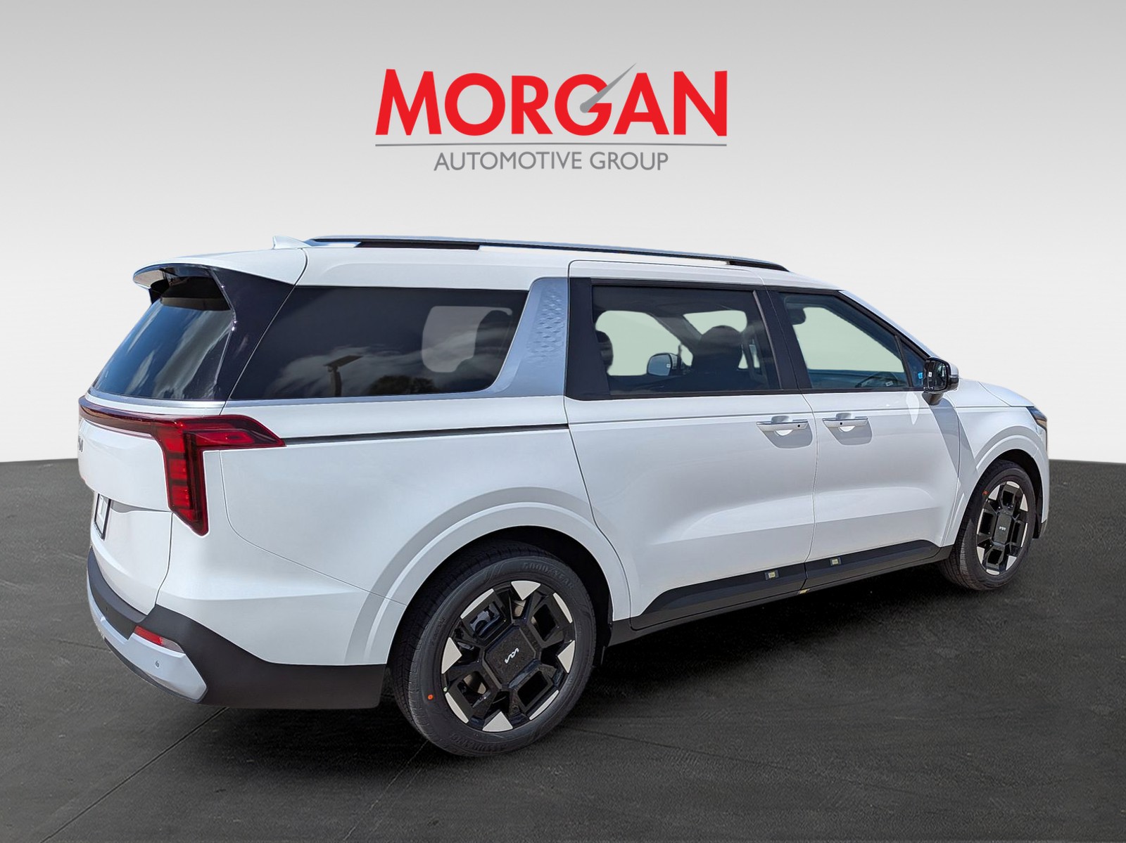 New 2026 Snow White Pearl Kia EX image 4