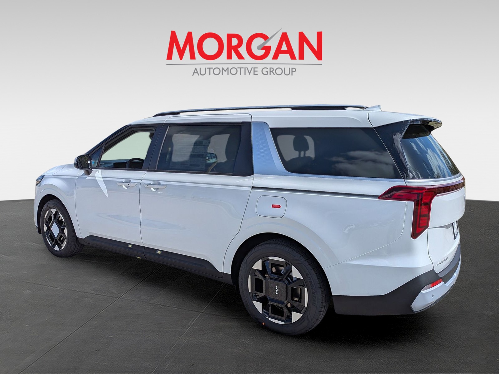 New 2026 Snow White Pearl Kia EX image 6