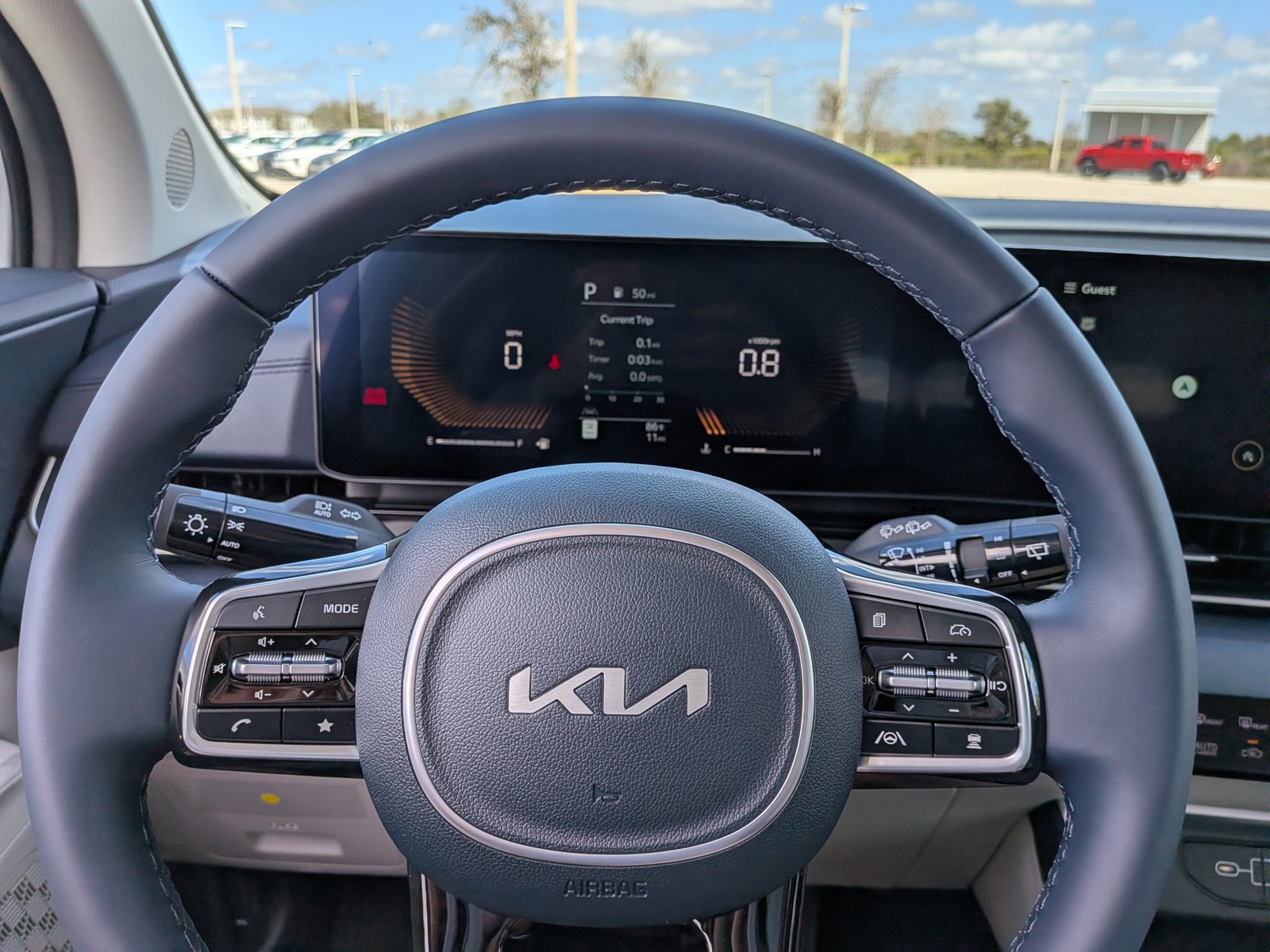 New 2026 Snow White Pearl Kia EX image 31