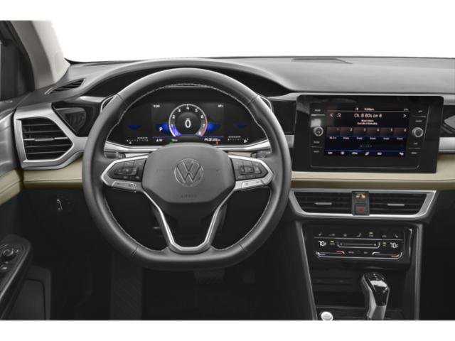 Used 2025 Deep Black Volkswagen SE image 6