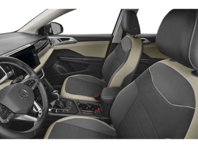 Used 2025 Deep Black Volkswagen SE image 8