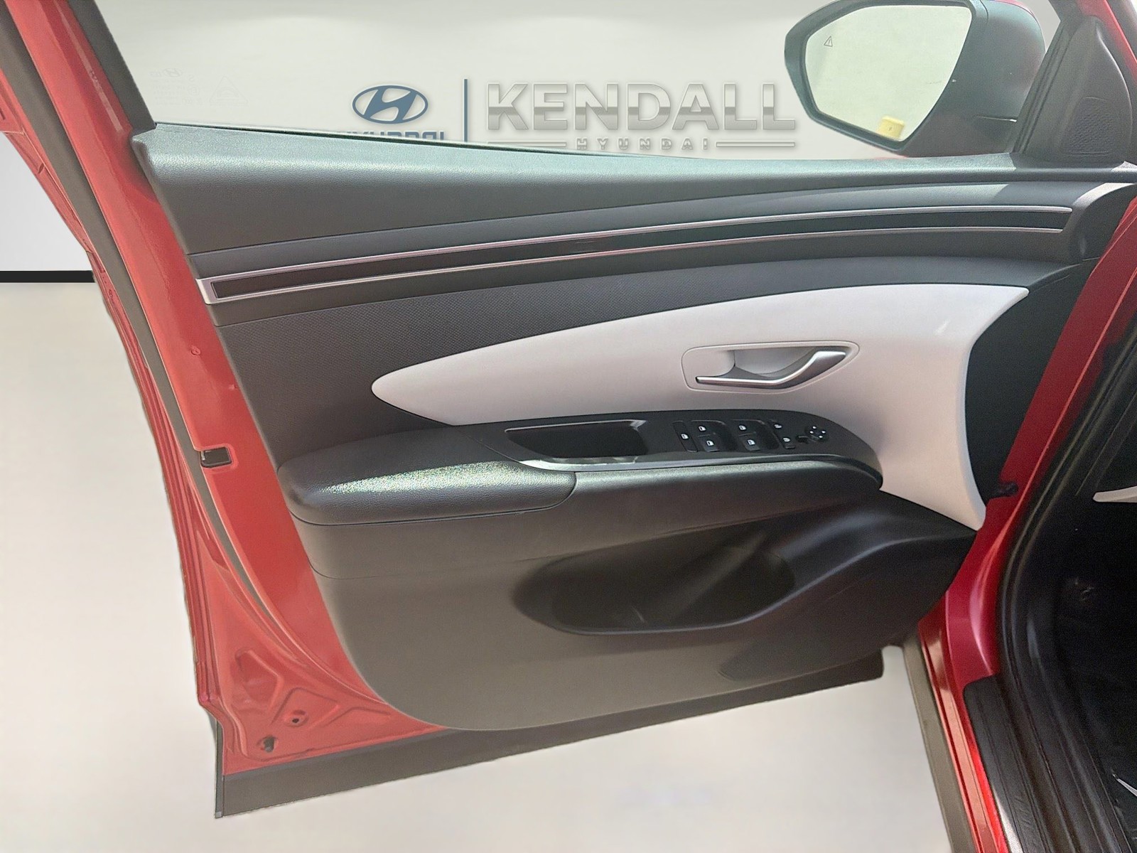 Used 2023 Calypso Red Hyundai SEL image 17