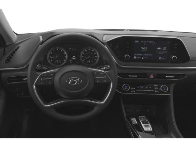 Used 2022 Quartz White Hyundai SEL image 10