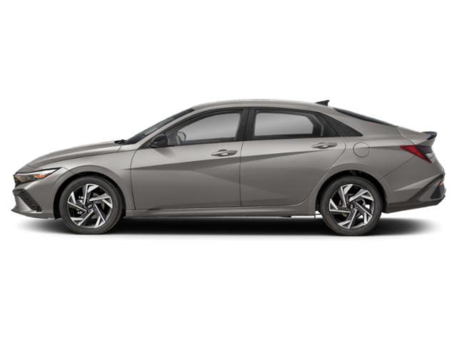 Used 2025 Abyss Black Hyundai SEL Sport image 6