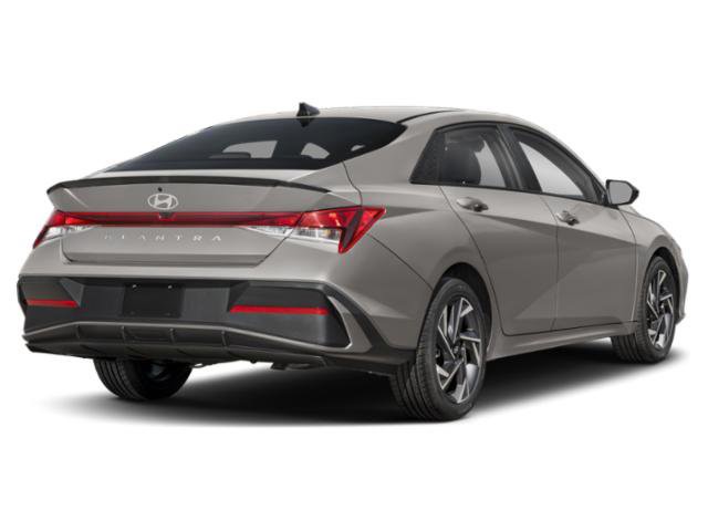 Used 2025 Abyss Black Hyundai SEL Sport image 5