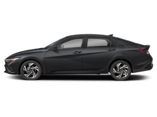 Used 2025 Abyss Black Hyundai SEL Sport image 3