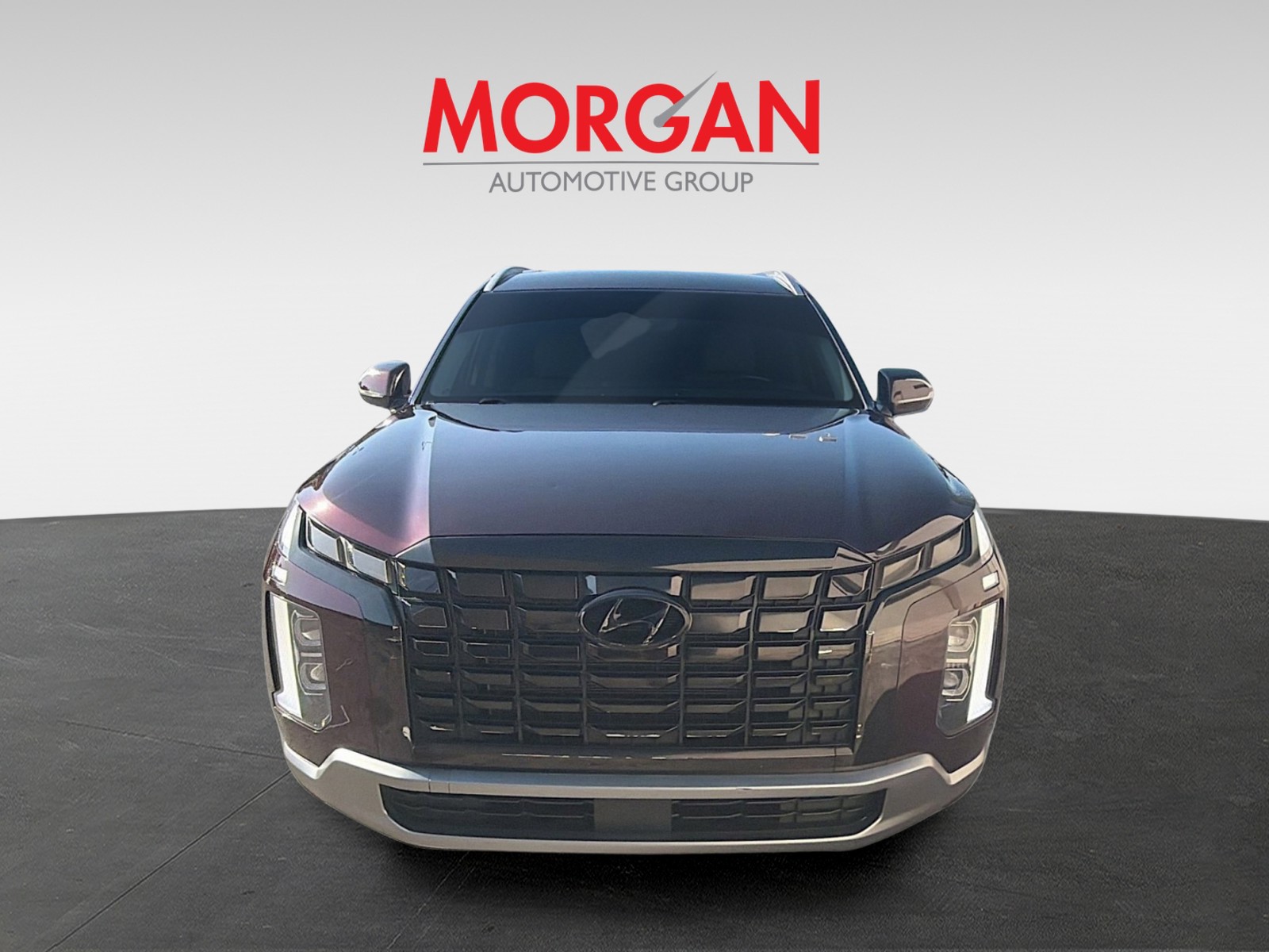 Used 2023 Sierra Burgundy Hyundai SEL image 2