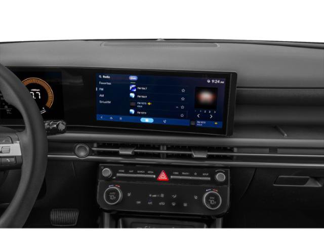 Used 2025 Hampton Gray Hyundai SEL image 12