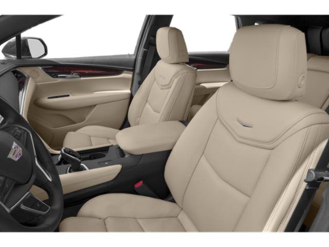 Used 2019 Harbor Blue Metallic Cadillac FWD image 12
