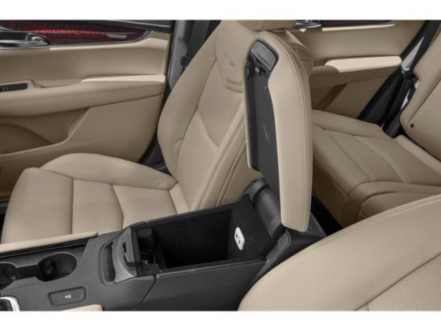 Used 2019 Harbor Blue Metallic Cadillac FWD image 18
