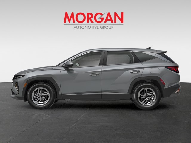 New 2026 Hampton Gray Hyundai SE image 3