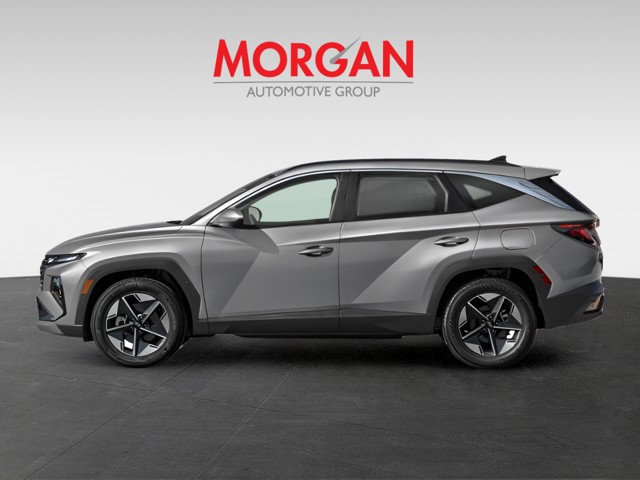 New 2026 Shimmering Silver Hyundai SEL image 3