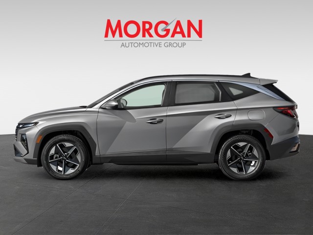 New 2026 Shimmering Silver Hyundai SEL image 6