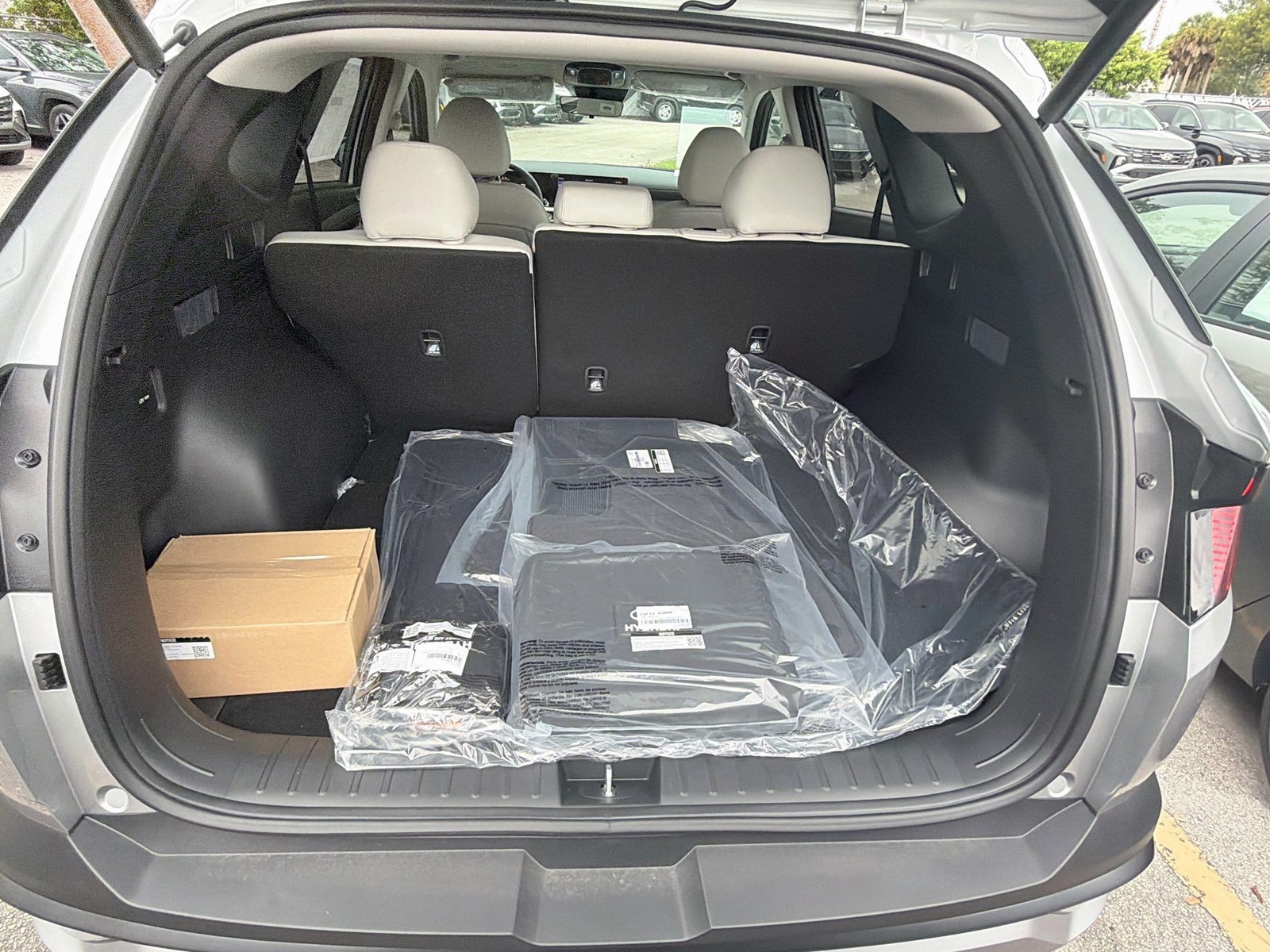 New 2026 Shimmering Silver Hyundai SEL Plus image 20