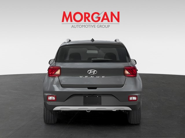New 2026 Shimmering Silver Hyundai SEL image 8