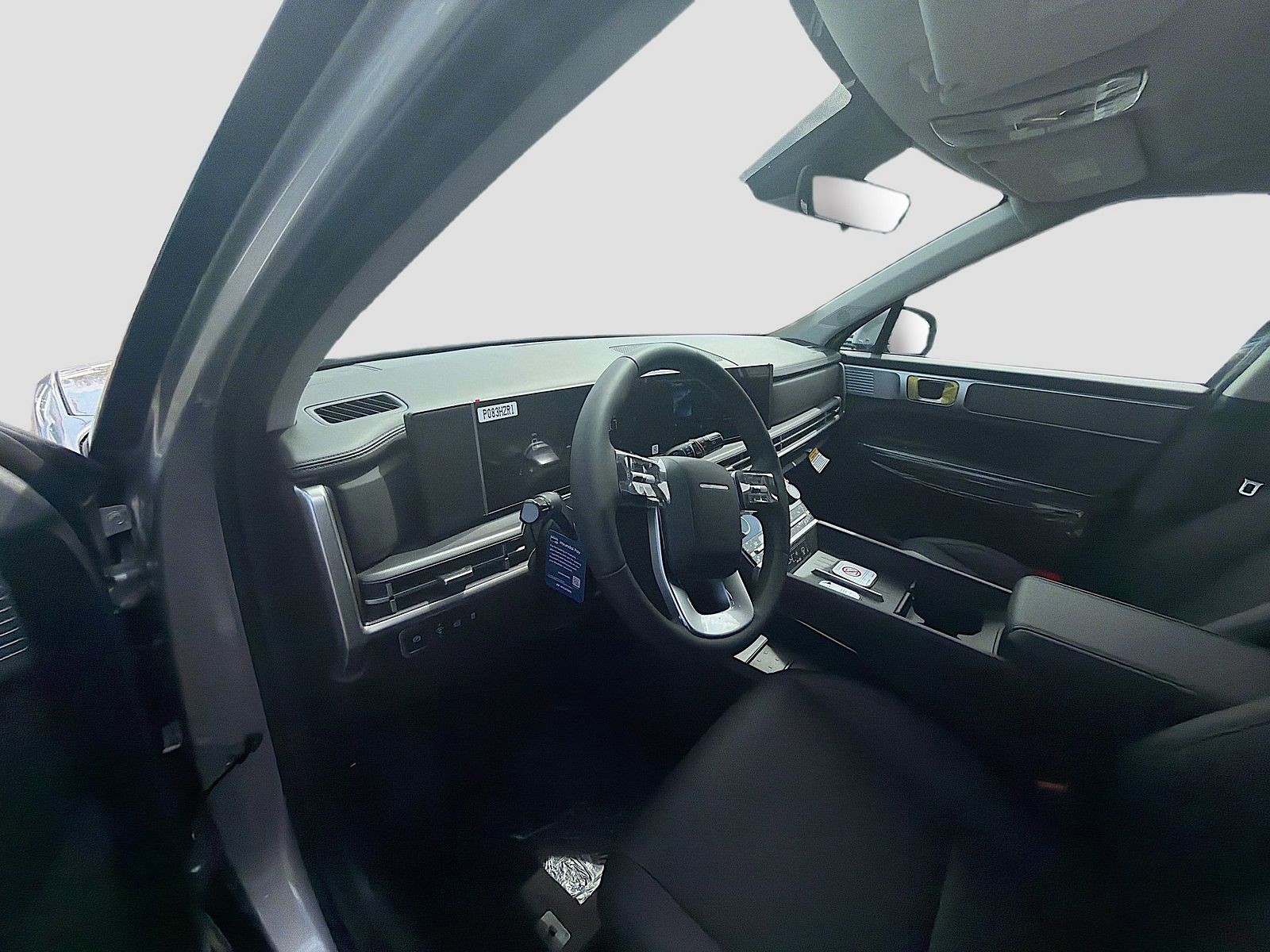 New 2026 Shimmering Silver Hyundai SEL image 7