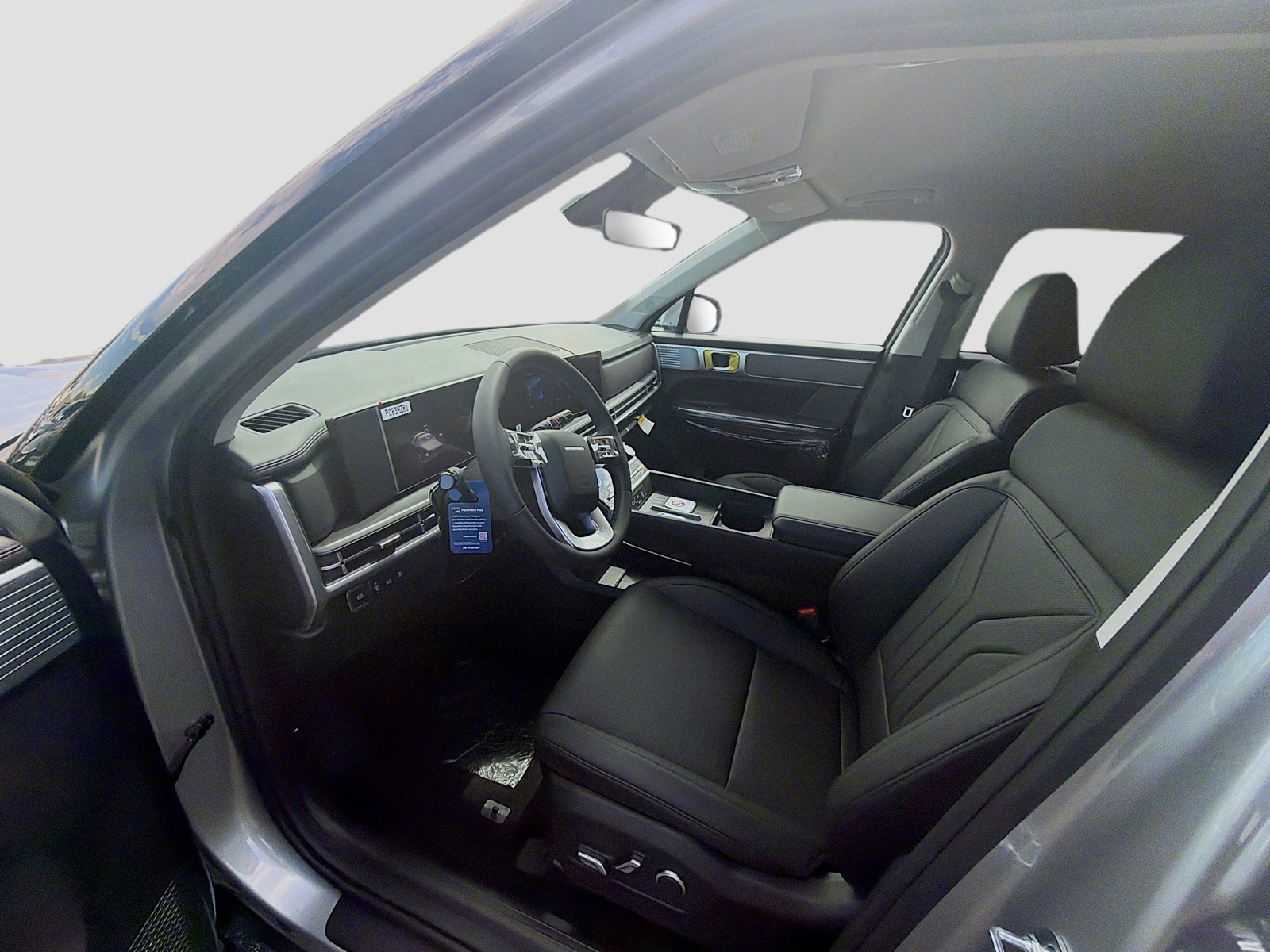 New 2026 Shimmering Silver Hyundai SEL image 14