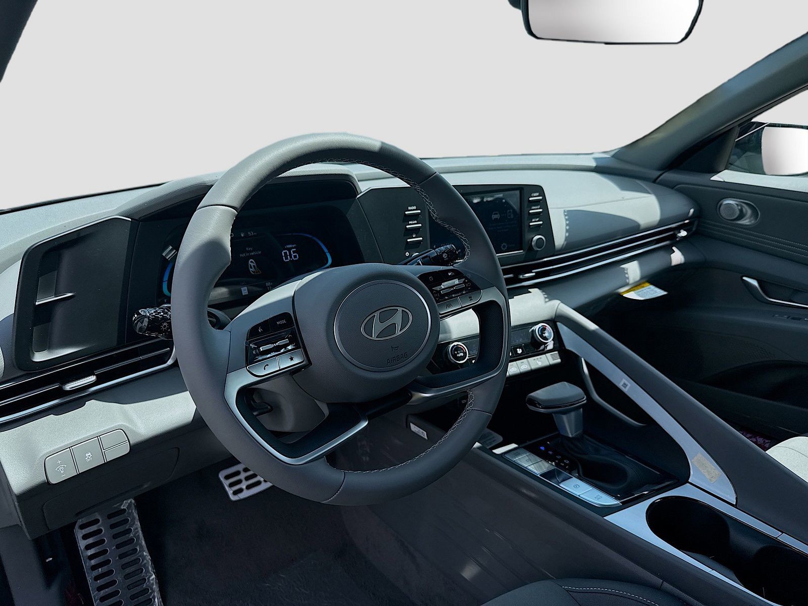 New 2026 Ecotronic Gray Hyundai SEL Sport Premium image 7