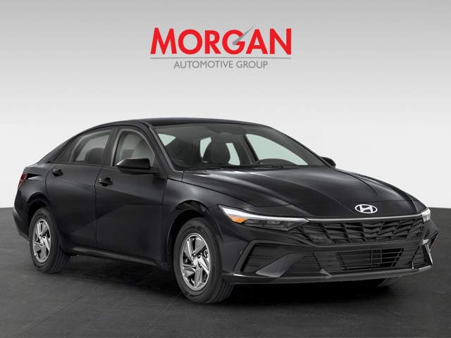 New 2026 Serenity White Hyundai SE image 9