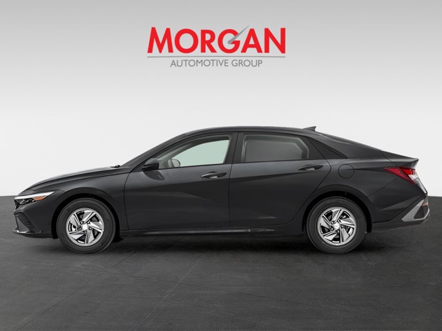 New 2026 Serenity White Hyundai SE image 6