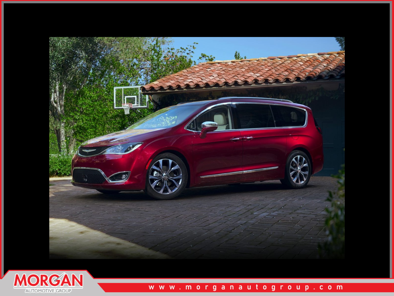 2018 Chrysler Pacifica Touring Plus's photo