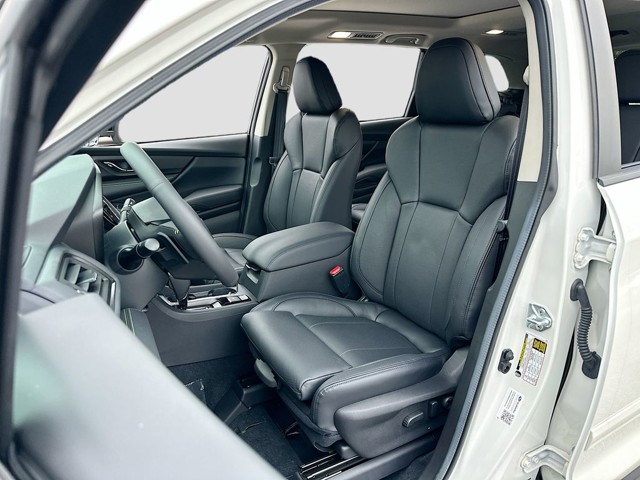 New 2025 White Subaru Onyx Edition Touring image 22