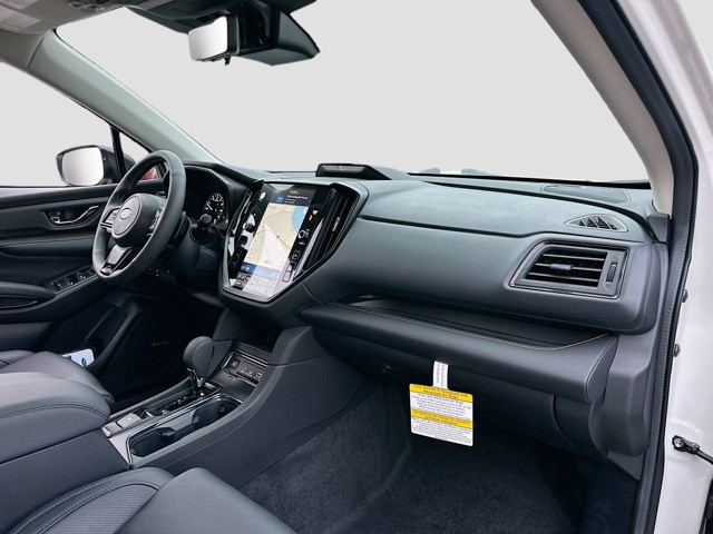 New 2025 White Subaru Onyx Edition Touring image 32