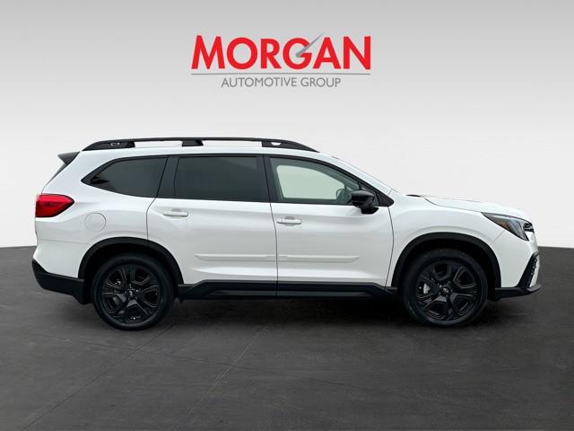 New 2025 White Subaru Onyx Edition Touring image 8