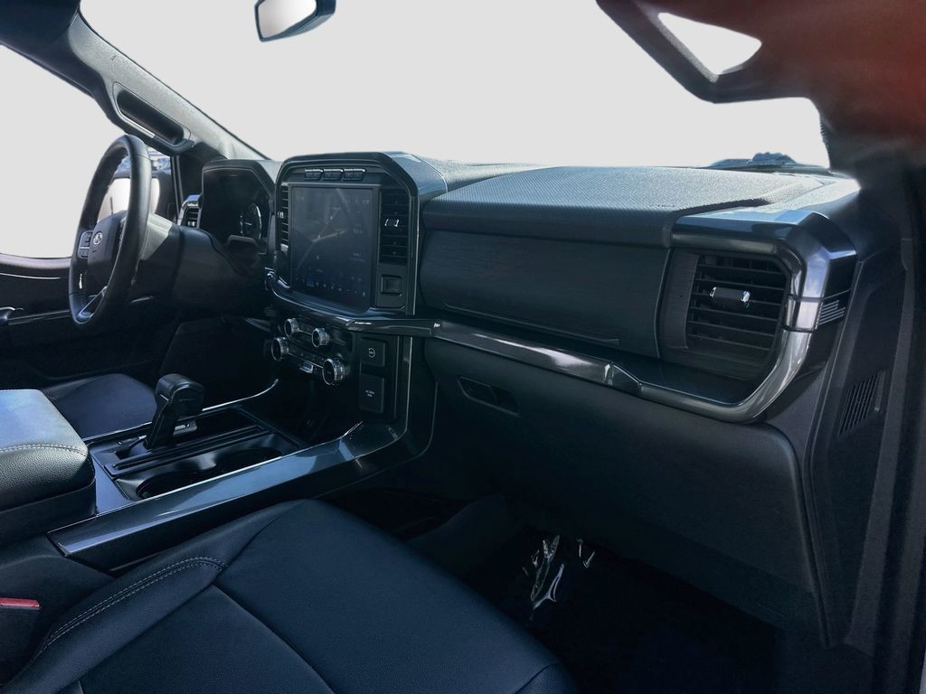 Used 2023 White Ford XLT image 30