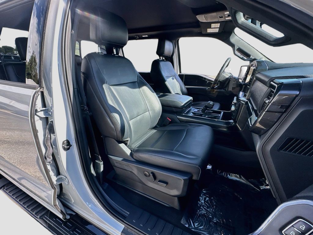 Used 2023 White Ford XLT image 29