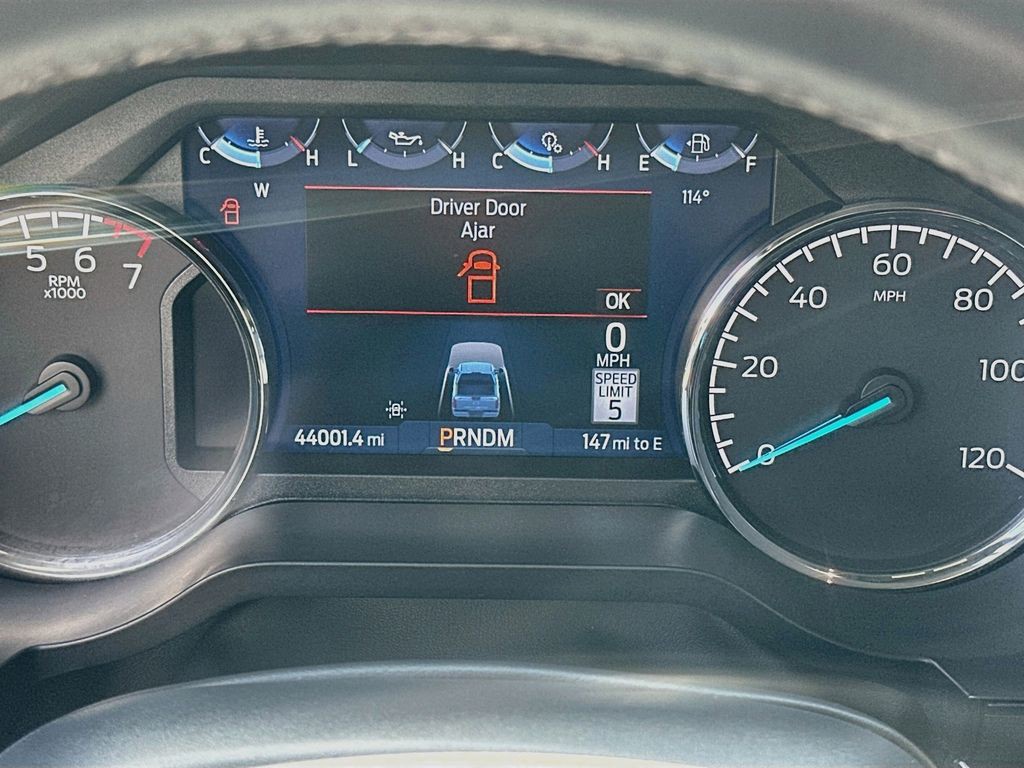 Used 2023 White Ford XLT image 12