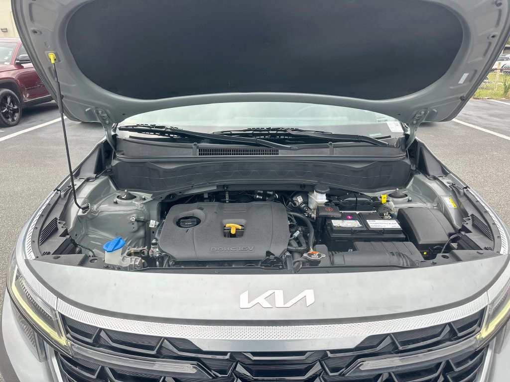 Certified Used 2024 Gray Kia S image 28