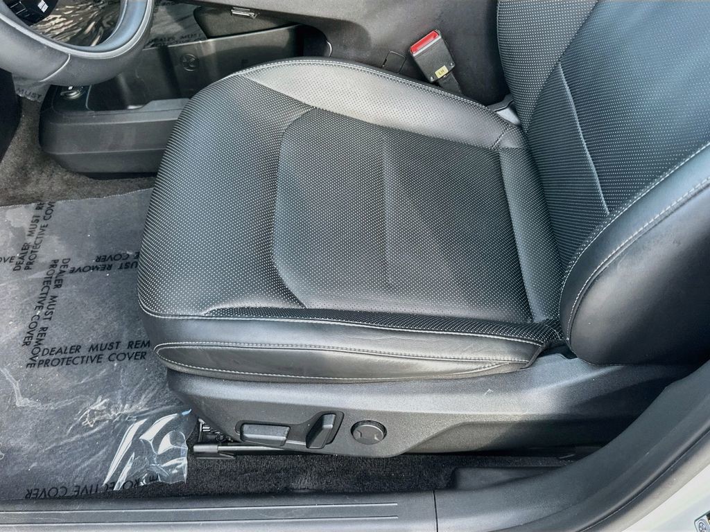 Certified Used 2023  Kia Wind image 20