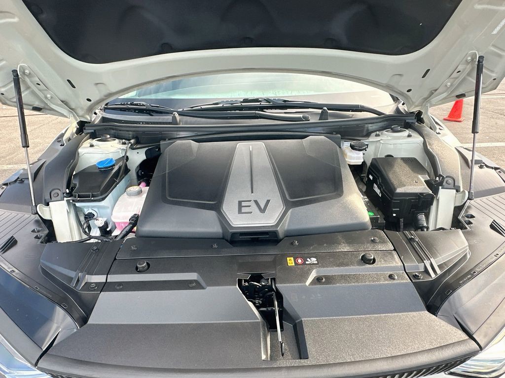 Certified Used 2023  Kia Wind image 30