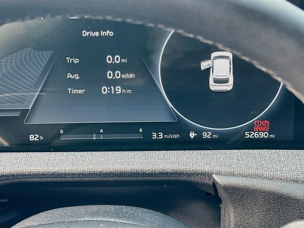 Certified Used 2023  Kia Wind image 12