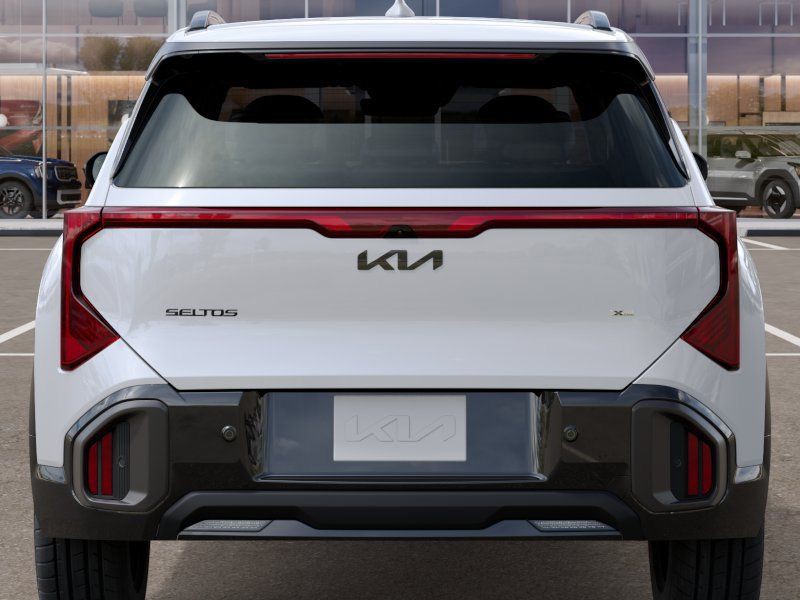 New 2027 White Kia X-Line image 13