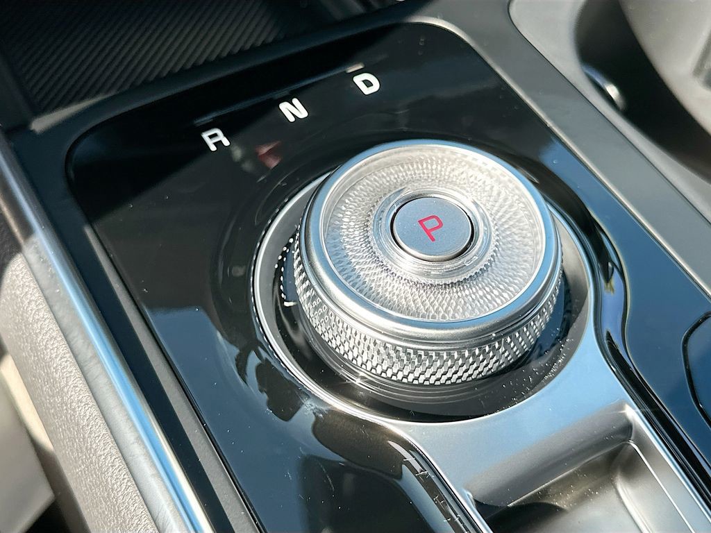 New 2026 White Kia EX image 17
