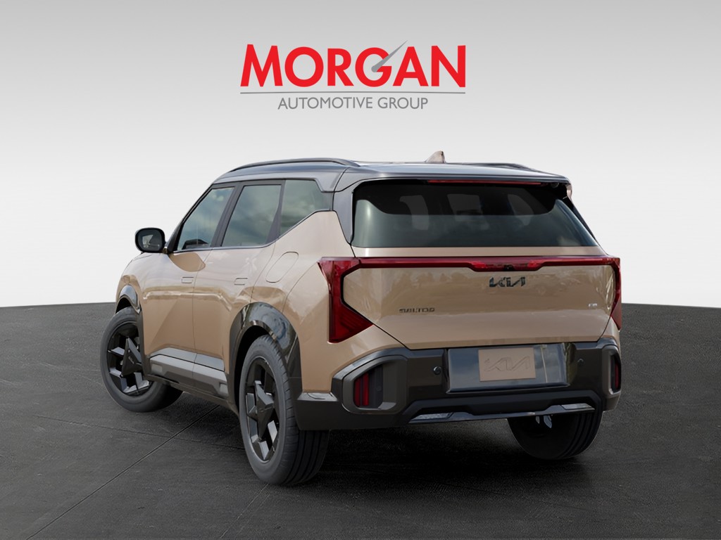 New 2027 Brown Kia X-Line image 4