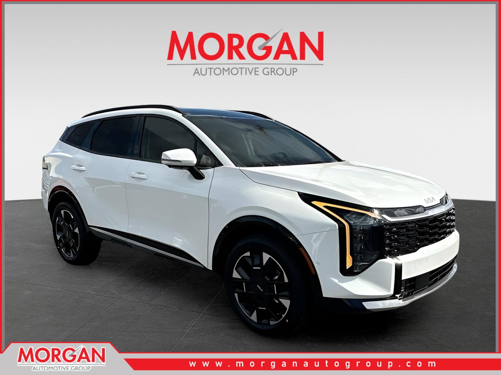 2026 Kia Sportage Hybrid SX-Prestige in White — front three-quarter view