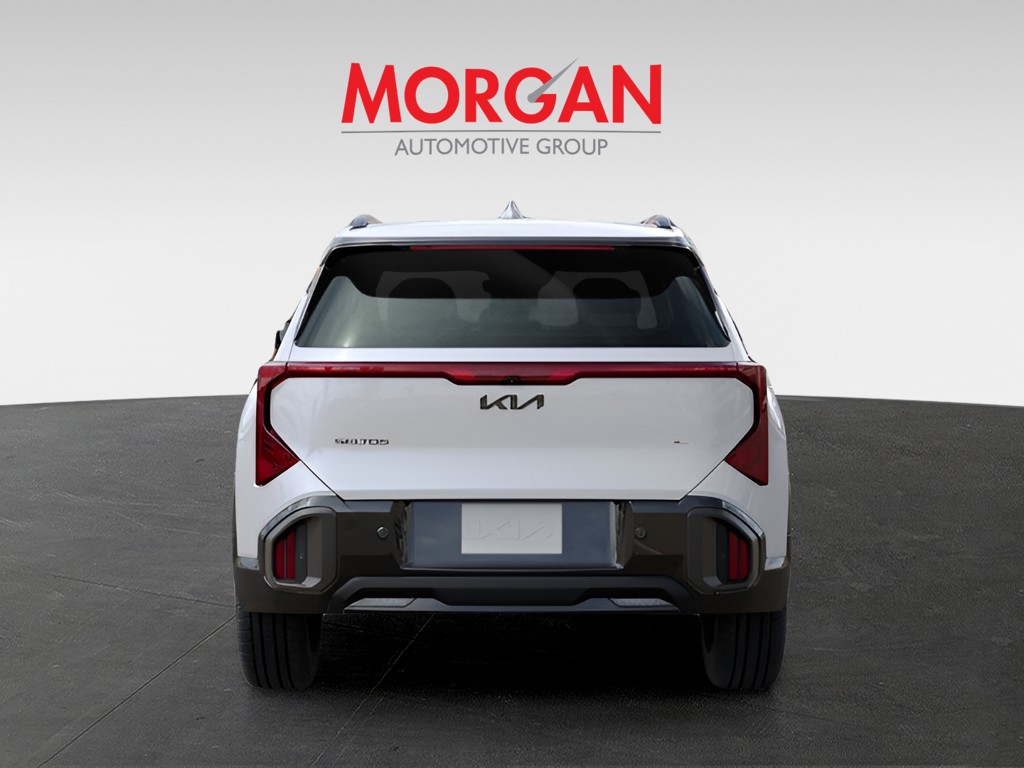 New 2027 White Kia X-Line image 5