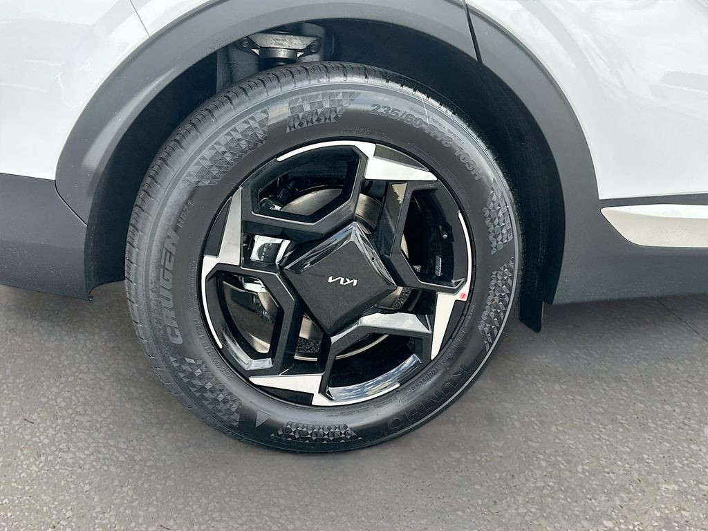 New 2026 White Kia EX image 30