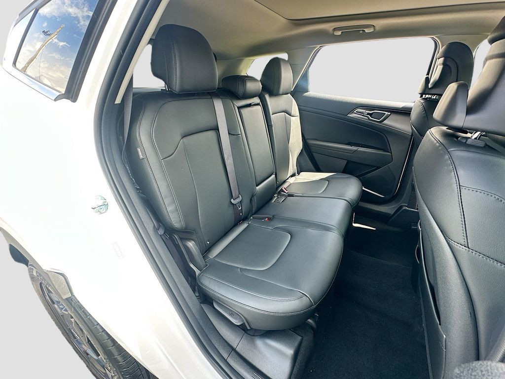 New 2026 White Kia EX image 26